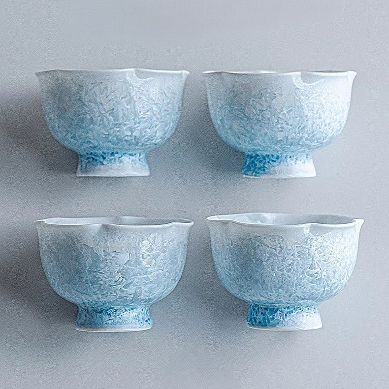 详情-3 Kiln Ice-Blue Blossom Cup