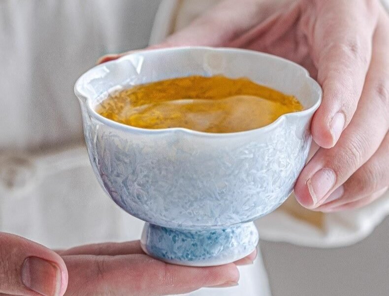 详情-8 Kiln Ice-Blue Blossom Cup