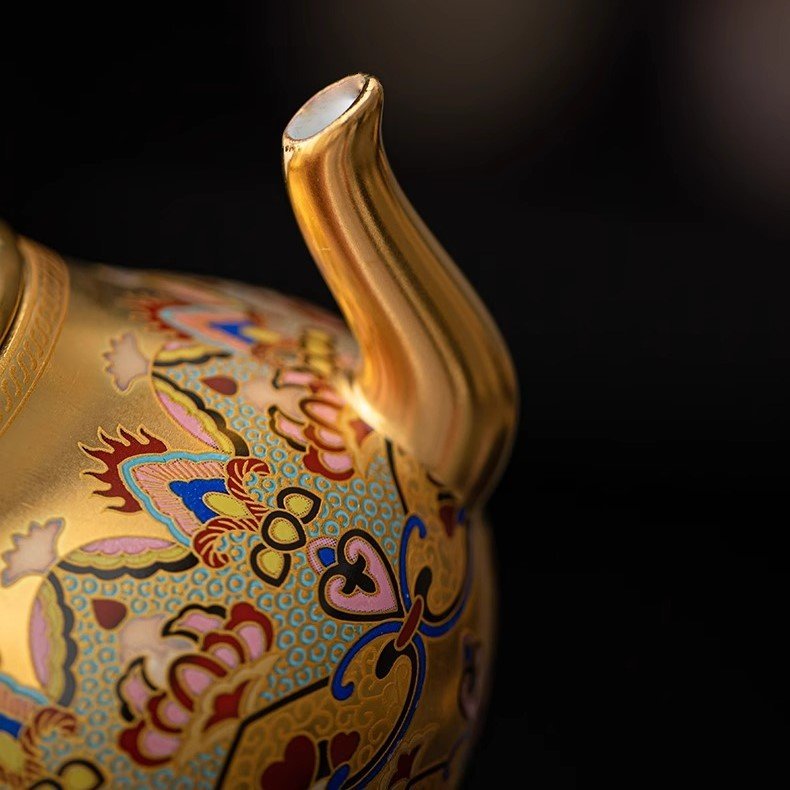 Pear Gilded Teapot