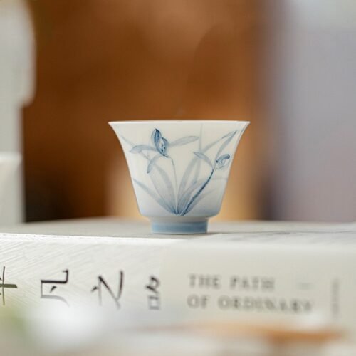 主图-2 Jade Clay Cloud Orchid Teacup - Zen Elegance Ceramic Teaware