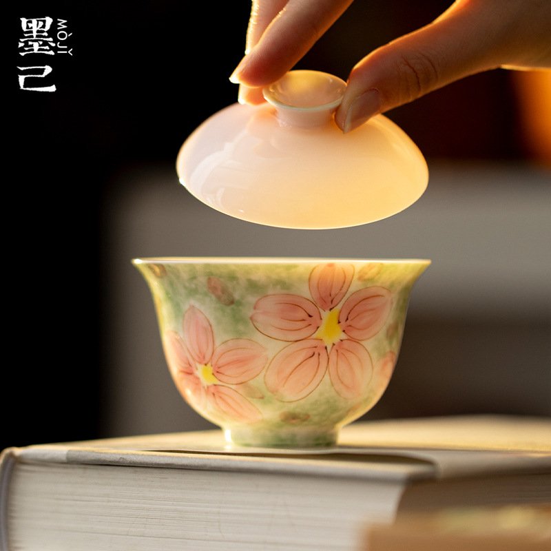 Apricot Lucky Gaiwan - Hand-Painted Lidded Tea Bowl
