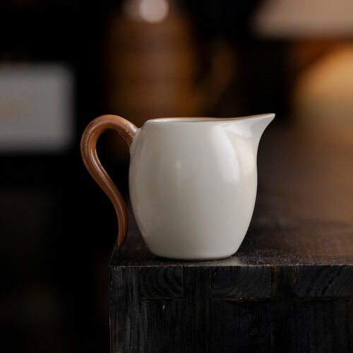 主图-3 Beige Ruyao Belle Fairness Cup - Handcrafted Celadon Tea Pitcher