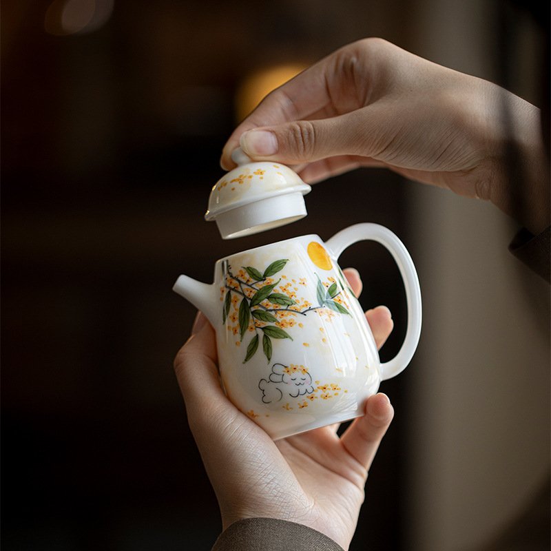 Jade Clay Teapot - Elegant Handcrafted Ceramic Teaware