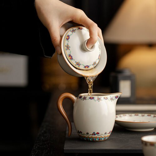 Beige Dunhuang Flying Apsaras Gaiwan - Joyful Harvest Triple Harmony Tea Set