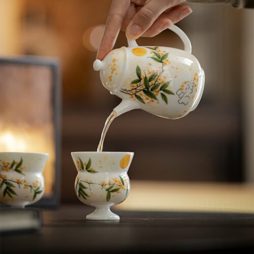 主图-4 Jade Clay Teapot - Elegant Handcrafted Ceramic Teaware