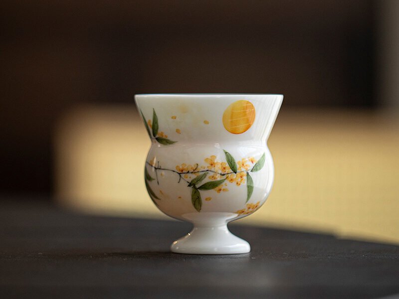 Jade Clay Tall-Stemmed Tea Cup - Elegant Ceramic Teaware