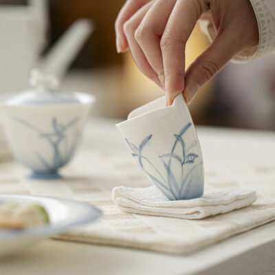 Jade Clay Teacup - Cloud Orchid Serenity - Qingfei Design