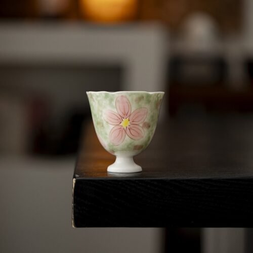 详情-3 Apricot Rose Stemmed Tea Cup - Hand-Painted Ceramic Artware