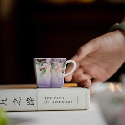 Frosted-Wisteria-Winter-Tea