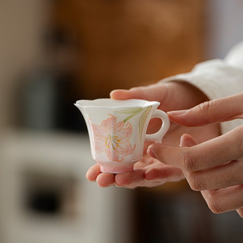 Blush-Lily-Zen-Lantern-Cup