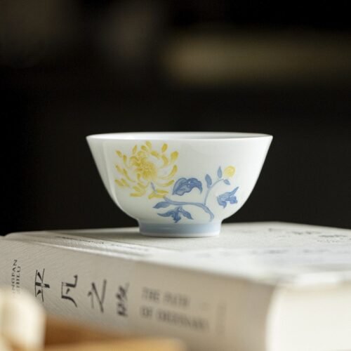 菊花 Hand-Painted White Porcelain Teacup – Twelve Flower Goddesses Collection